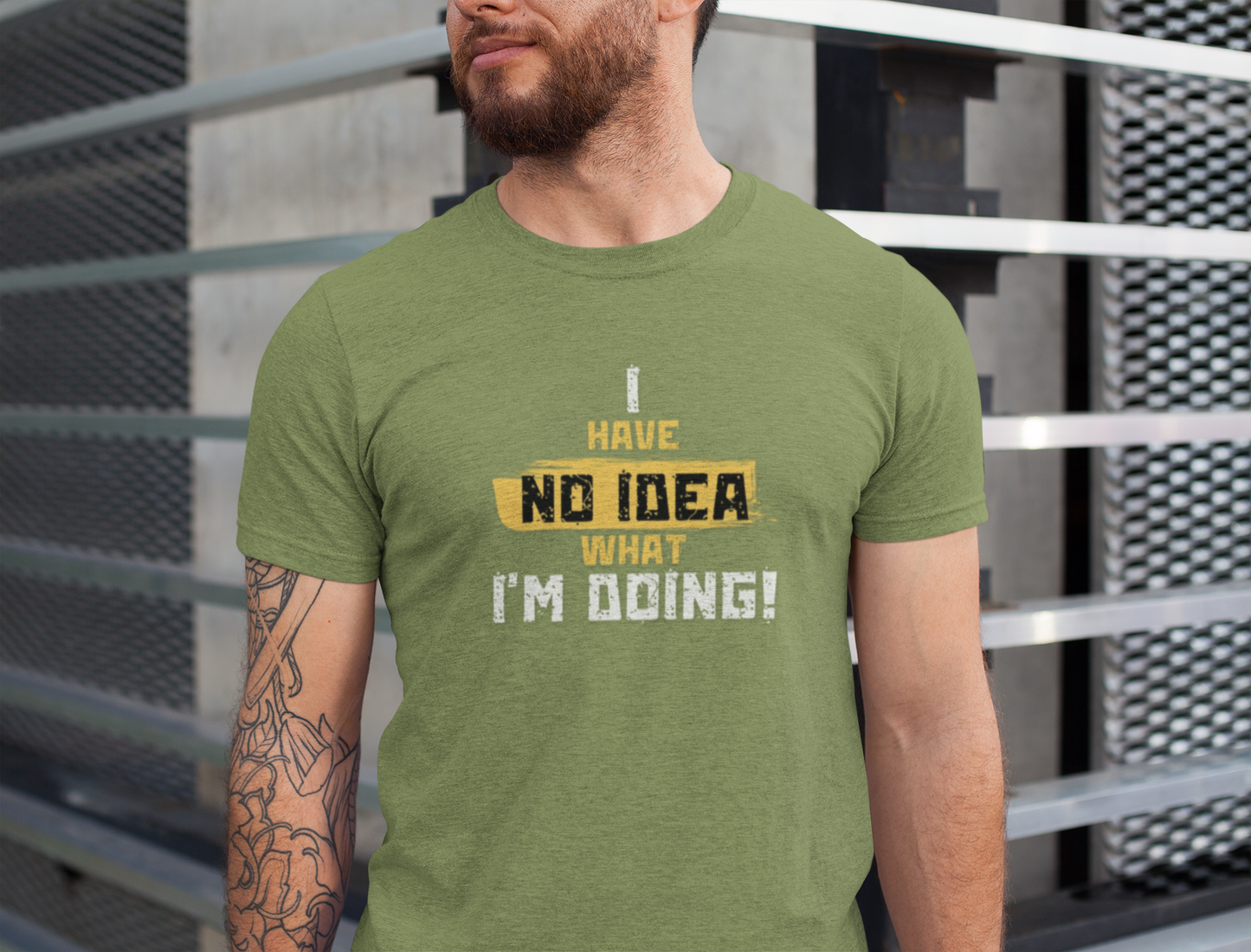 'I Have No Idea What I'm Doing', Casual T-Shirt, funny Quote Tee, Great Gift for Laughs, Everyday Wear, Birthday, Humor Clothing